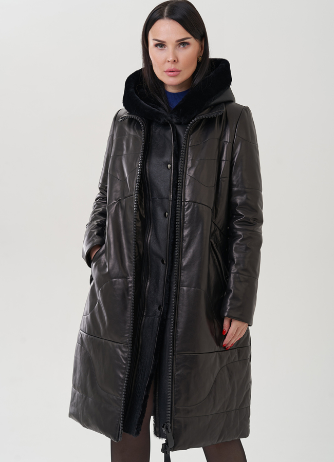 Пуховик из натуральной кожи на молнии с капюшоном модель № 19575 меха малина