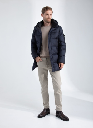 Пуховик мужской синего цвета с капюшоном 