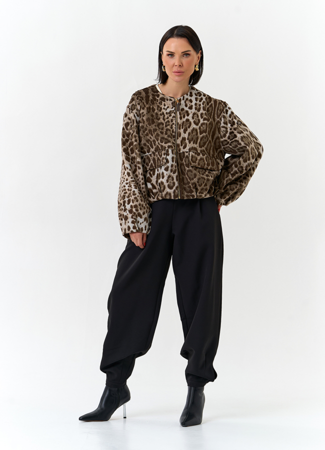 Женское укороченное пальто с анималистическим принтом модель № 32554 универмаг малина