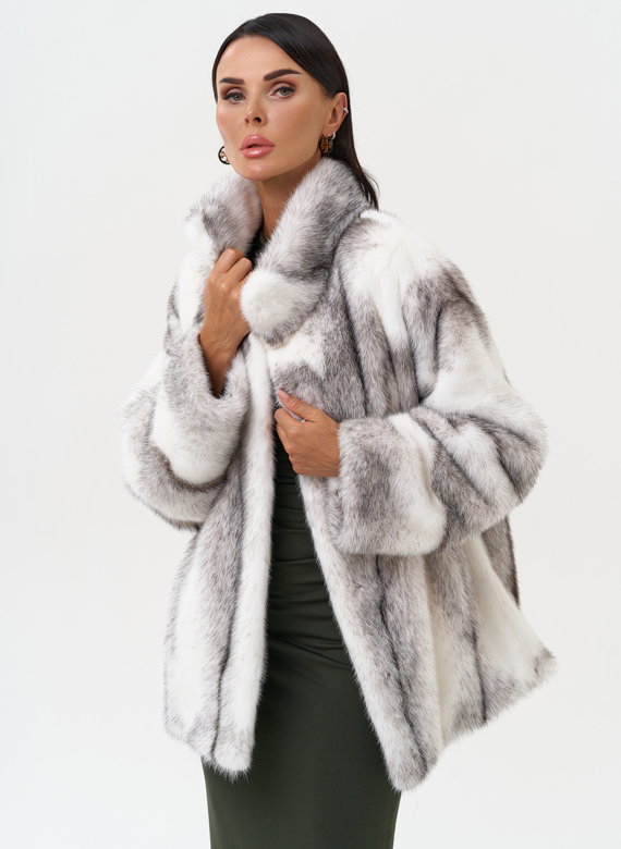 Коротка шуба из норки крестовки