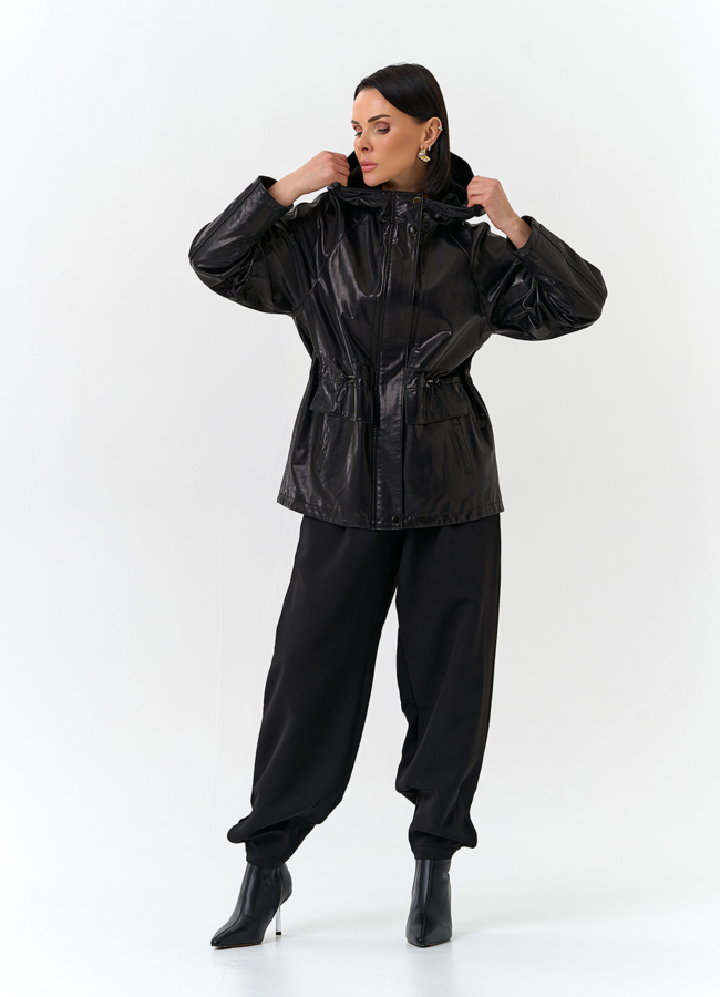 Женская куртка из натуральной кожи  с капюшоном модель № 32528 универмаг малина