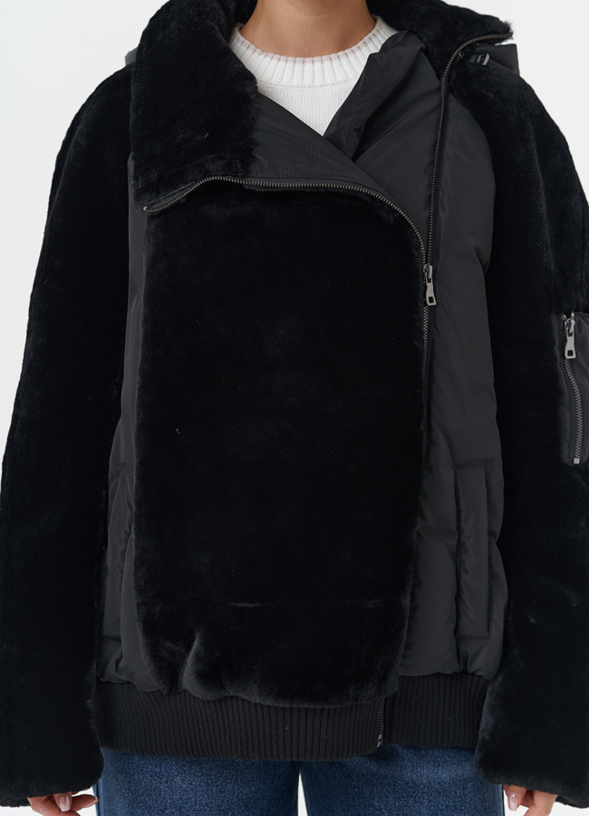 Комбинированная куртка с капюшоном модель № 28531 универмаг малина