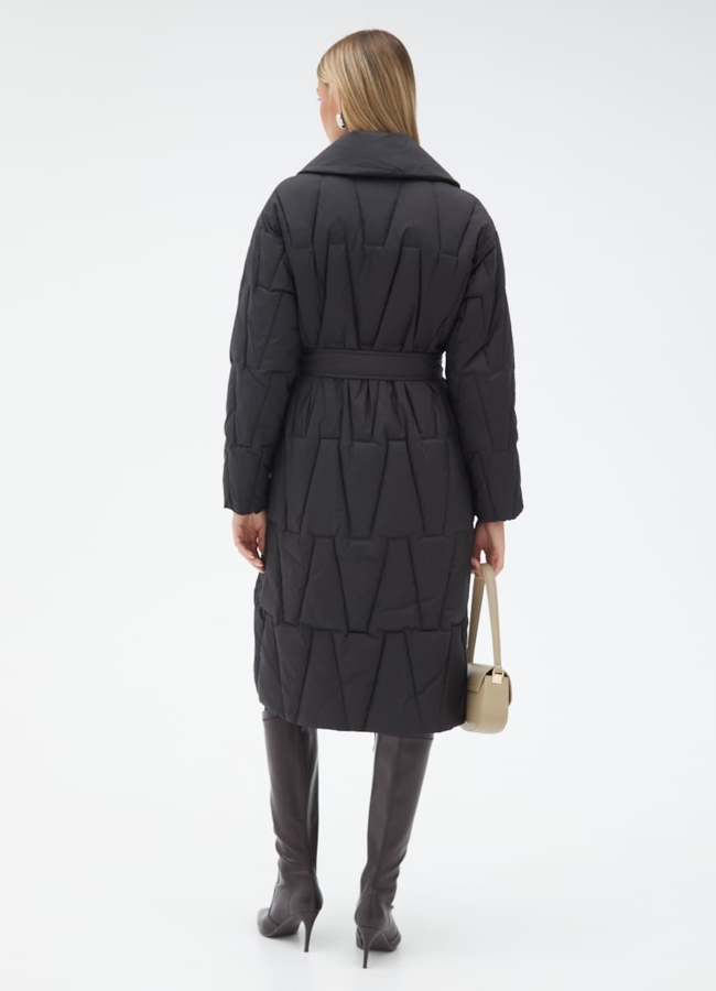 фото Женский пуховик с английским воротником модель № 31140