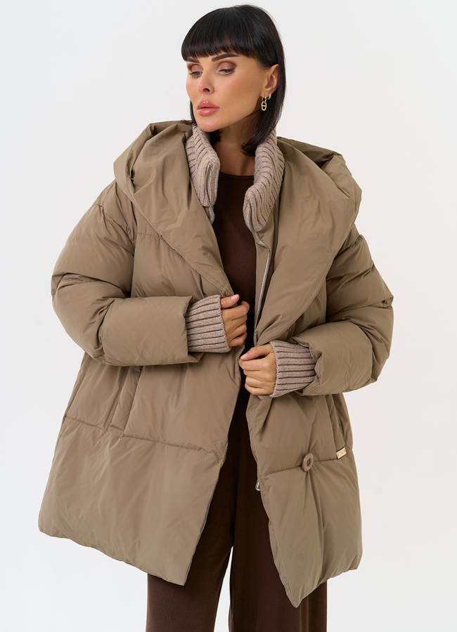 Женский пуховик с акцентными пуговицами модель № 31518 универмаг малина