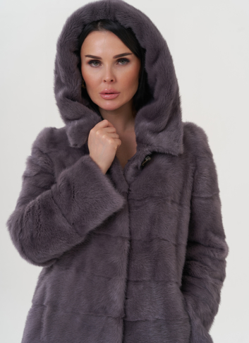 Шуба из норки с капюшоном 