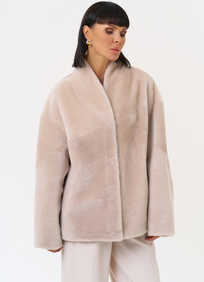 Светлая натуральная дубленка модель № 31630 универмаг малина