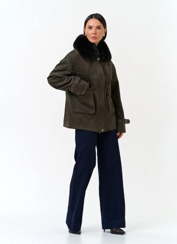Женская куртка из эко замши фото