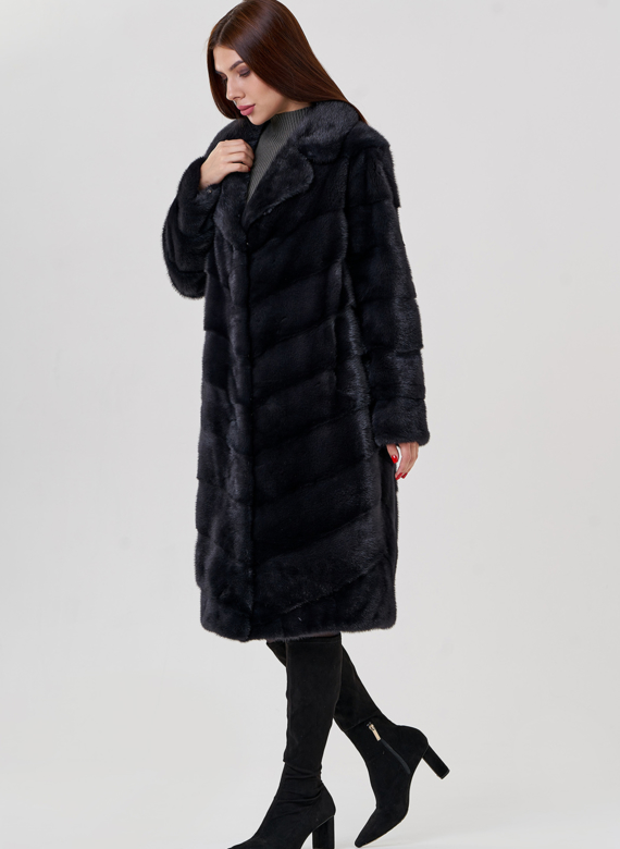Норковая шуба с английским воротником в сером цвете