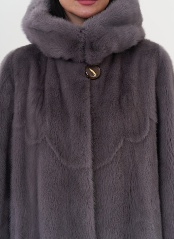 Шуба из норки с капюшоном