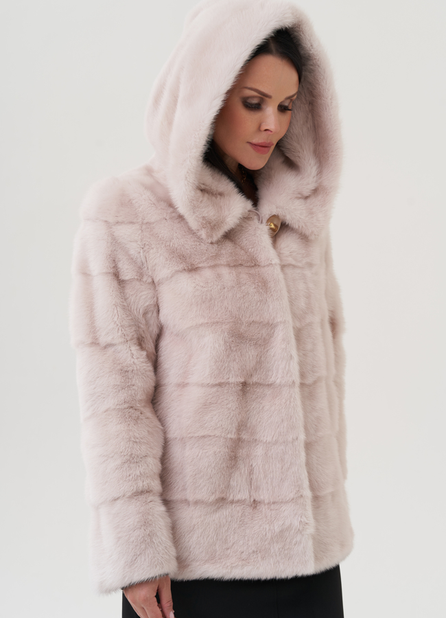 Шуба бежевого цвета из меха норки модель № 25397 универмаг малина