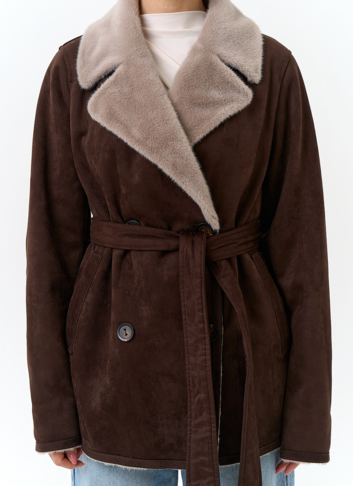 Женская двухсторонняя дубленка из эко замши