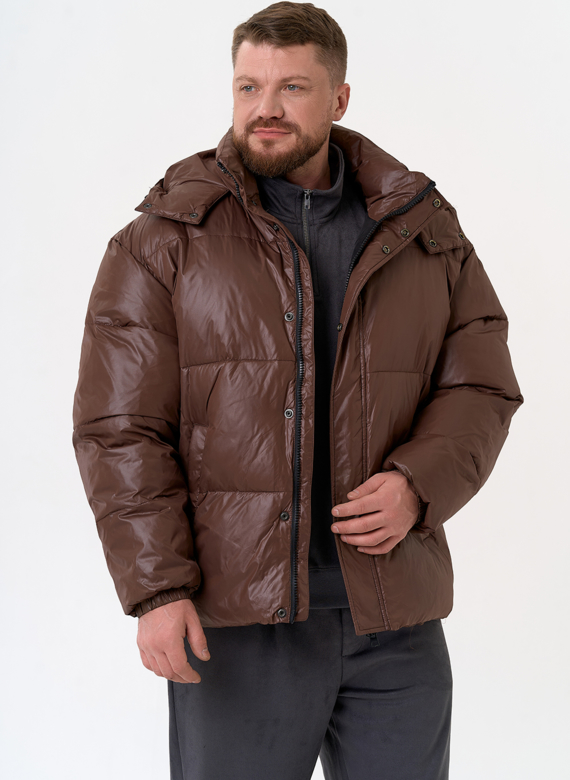Мужской пуховик коричневого цвета