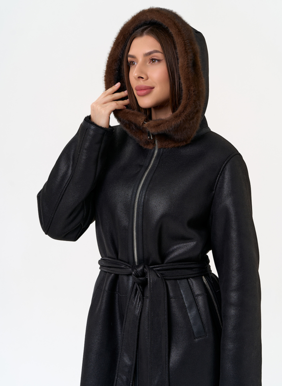 Женская дубленка из эко замши с поясом