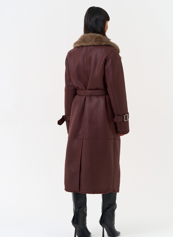 Женская дубленка из эко замши с английским воротником